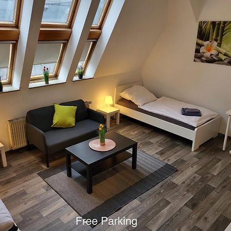Cityapartment Platinum-Zentrum Mit Parkplatz Bielefeld Buitenkant foto