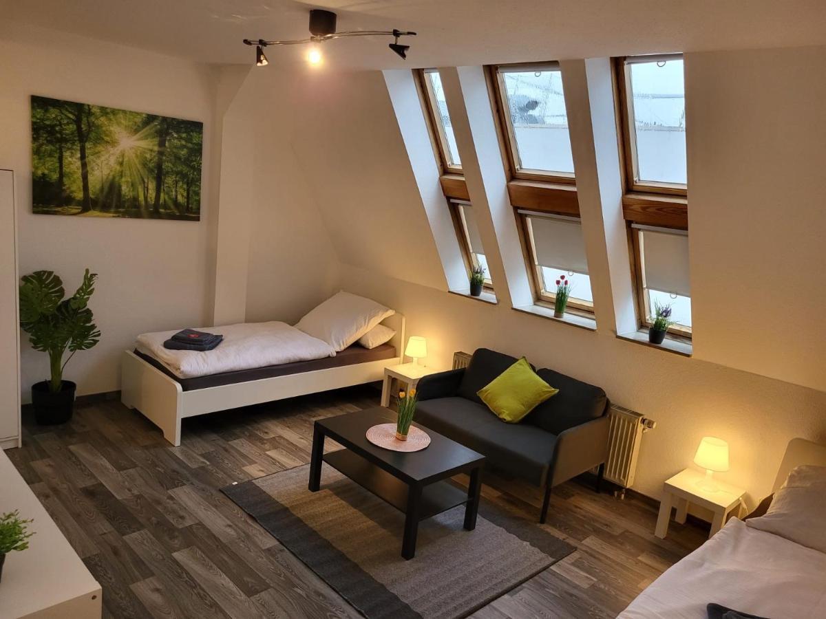 Cityapartment Platinum-Zentrum Mit Parkplatz Bielefeld Buitenkant foto