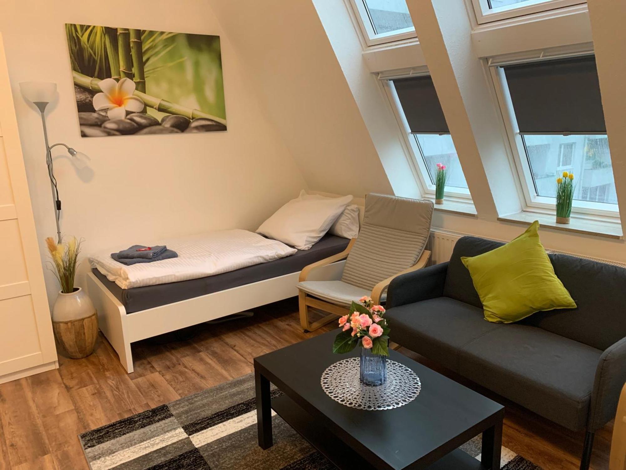 Cityapartment Platinum-Zentrum Mit Parkplatz Bielefeld Buitenkant foto
